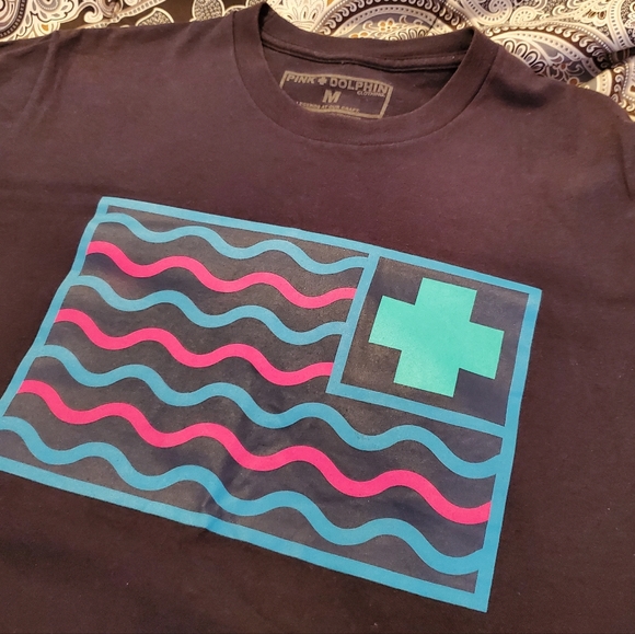 Pink Dolphin Tee, Navy Teal Pink, Size Medium - Picture 3 of 6